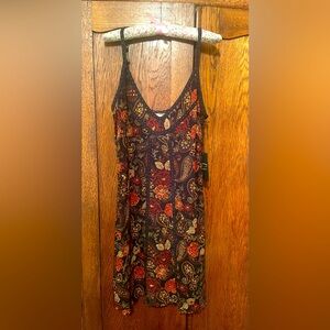 NWOT Idyllwind Fuled by Miranda Lambert large studded floral dress size Large